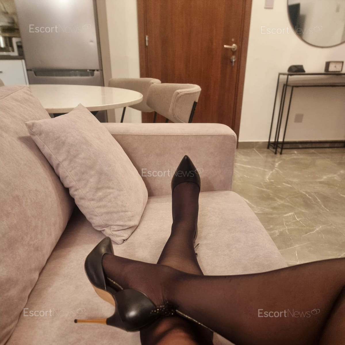 Domina Artemis